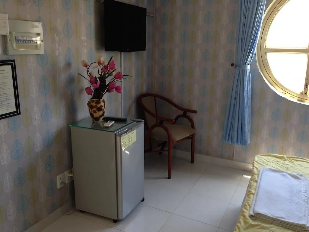 Backpacker'S Nha Trang Vietnam